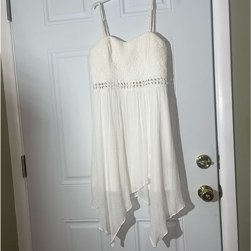 ❤️2/$15 or 3/$21❤️ BCX Off-White Dress, Size 9